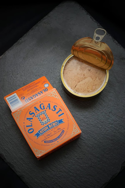 Olasagasti canned bluefin tuna, artisanal product, quality preserved or semipreserved fish